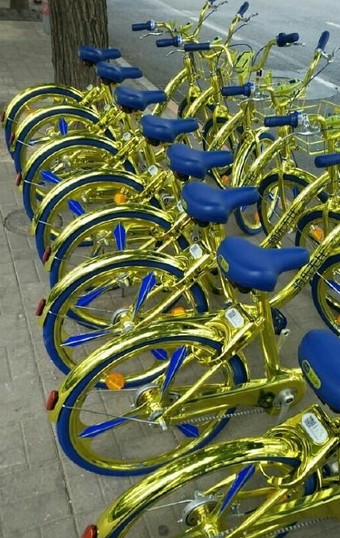 小作坊自制空烟管被抓 涉案800万元